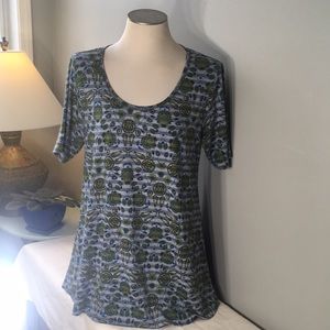 LuLaRoe Floral Tee Tunic Green  XL